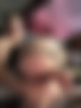 emiss_'s Live Sex Cam Show