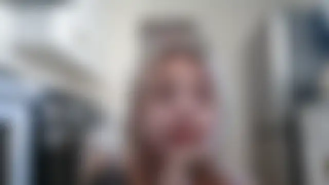 NatalieKneals' Live Sex Cam Show