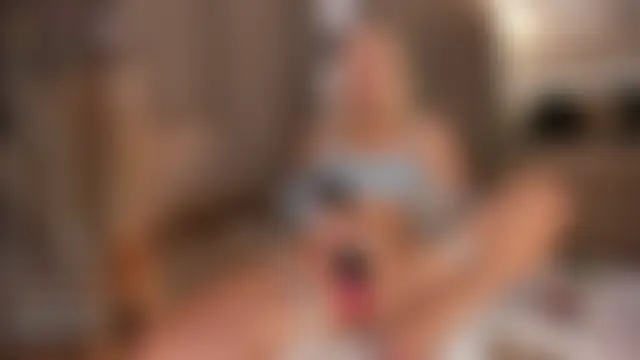 eva_m1racle_'s Live Sex Cam Show