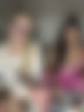 Lilbratofficial_myawestt's Live Sex Cam Show