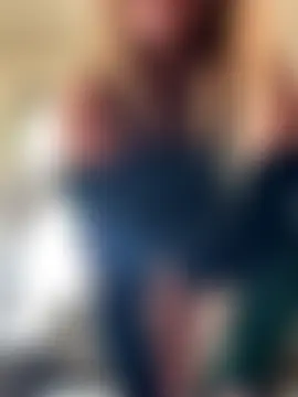 ClumsyLink's Live Sex Cam Show