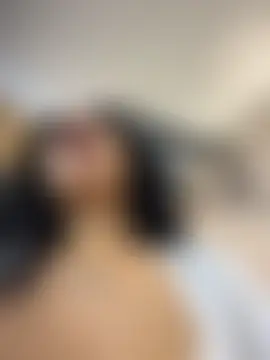 clarachanelricek's Live Sex Cam Show