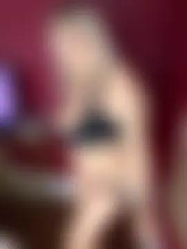 LittleMissEeve's Live Sex Cam Show