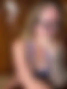 Lizzyloo's Webcam Show