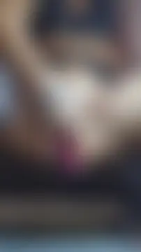 biondinaone's Live Sex Cam Show