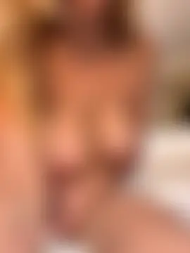 skyemorgan01's Live Sex Cam Show