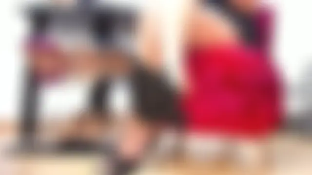 caroline_host's Webcam Show