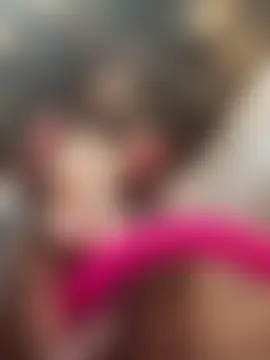 rubywithpearls' Webcam Show