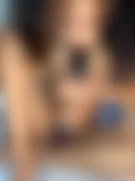 rubywithpearls' Live Sex Cam Show