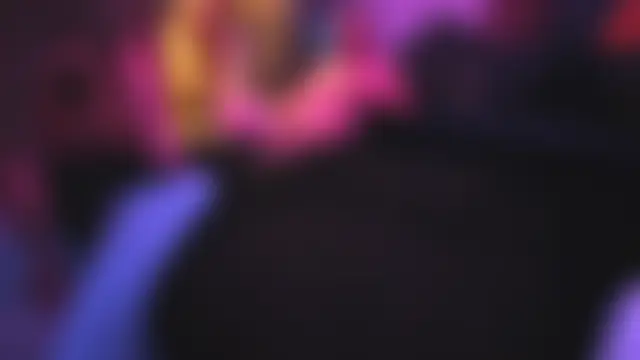 KinkyHenR's Live Sex Cam Show