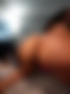 Caramel_Lights' Live Sex Cam Show