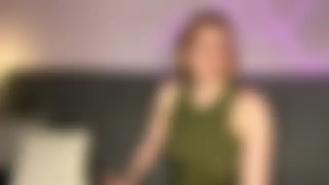 julielourens' Live Sex Cam Show