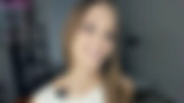 SerrenaAa's Live Sex Cam Show