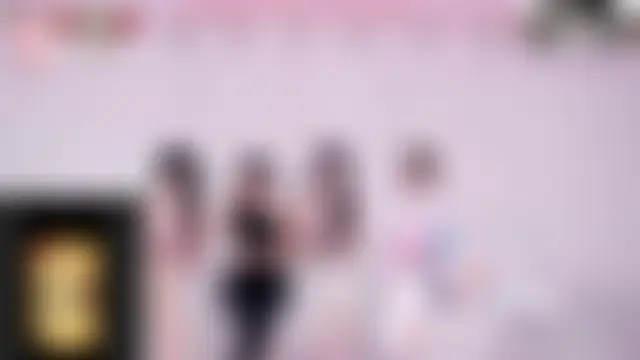 badgirl777888's Live Sex Cam Show