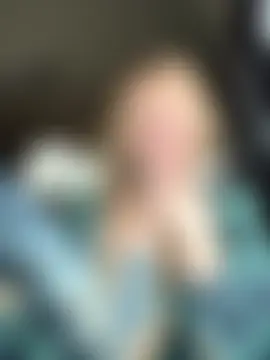 GoldenFlameGoddess' Webcam Show