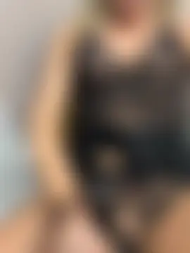 Sexy_lady_30's Live Sex Cam Show