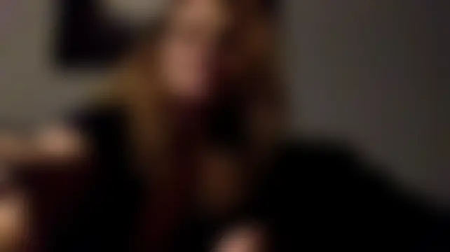 Dinslavnu's Live Sex Cam Show