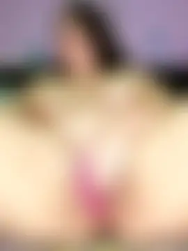 Flora66666's Live Sex Cam Show