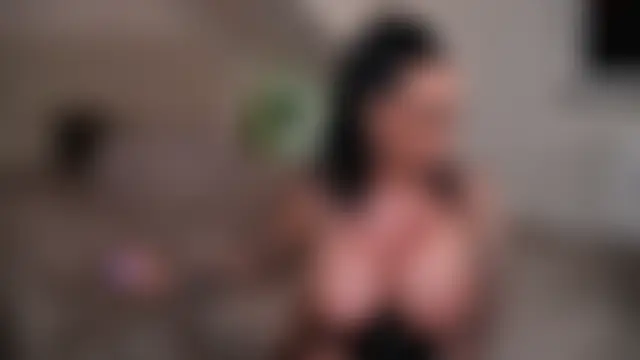 hotmilfbitch's Webcam Show