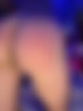 Cutiepiespanks' Live Sex Cam Show