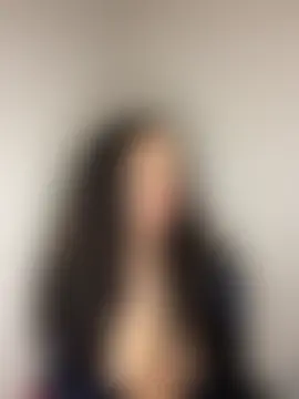 nikkiloveee's Webcam Show