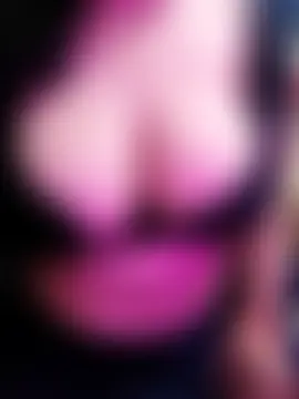 Adiba_2's Webcam Show