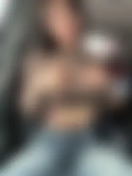 JulliaVegas' Live Sex Cam Show