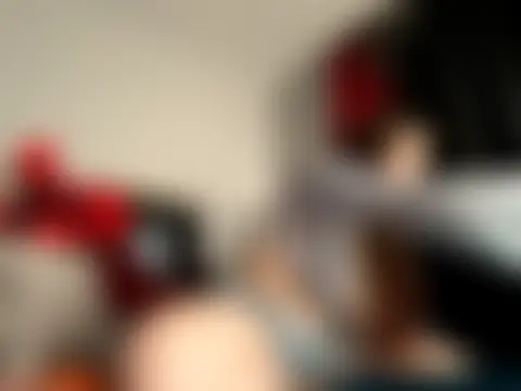 Snowbunnycake_131's Webcam Show