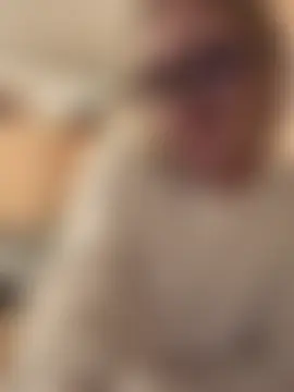 Lilbratofficial's Live Sex Cam Show