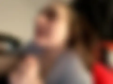 Snowbunnycake_131's Webcam Show