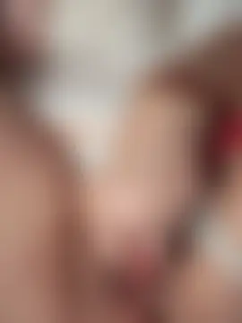 GypsyEsmeralda's Live Sex Cam Show