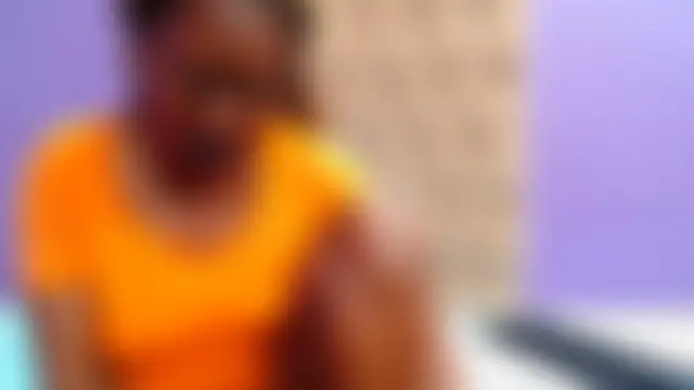 SLUTYLISA's Live XXX Chat