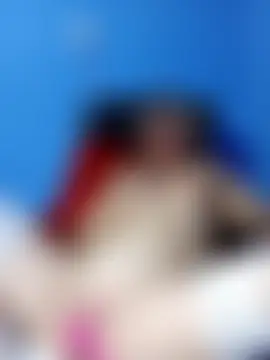 Lora85's Live Sex Cam Show