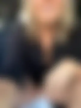 Cherry-red-xo's Live Sex Cam Show