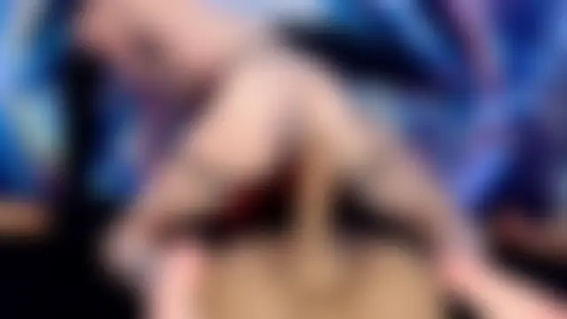 Sweeeets85's Live Sex Cam Show