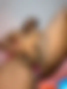 HanaThompson's Webcam Show