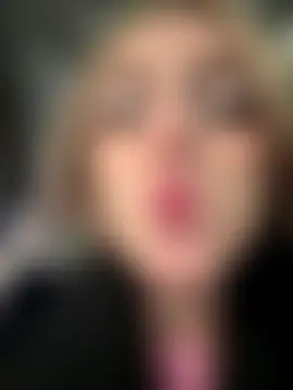 LoraaDoll's Webcam Show