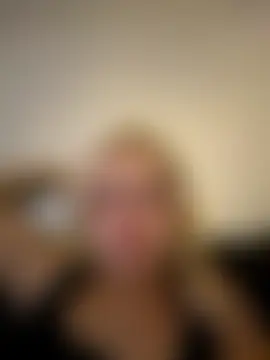 CherryXOX-'s Live Sex Cam Show