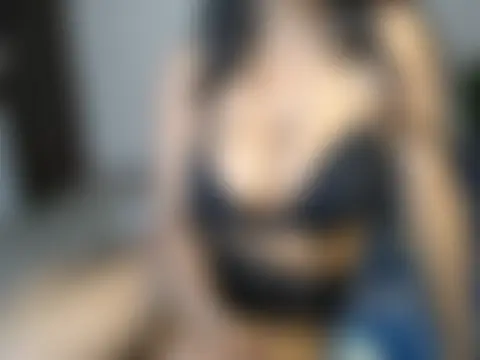 Naughtyy_stripgirl: διαδικτυακό σόου στην κάμερα