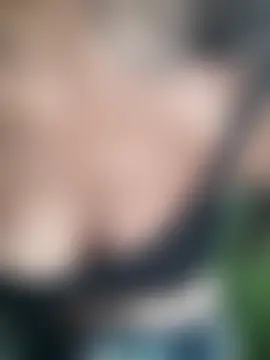 Ragini-Devi: διαδικτυακό σόου στην κάμερα