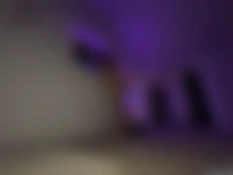 Thickarella420's Live Sex Cam Show