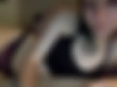 sarahfrost's Live Sex Cam Show