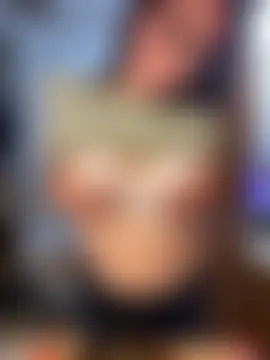 Mommasaurrex's Webcam Show