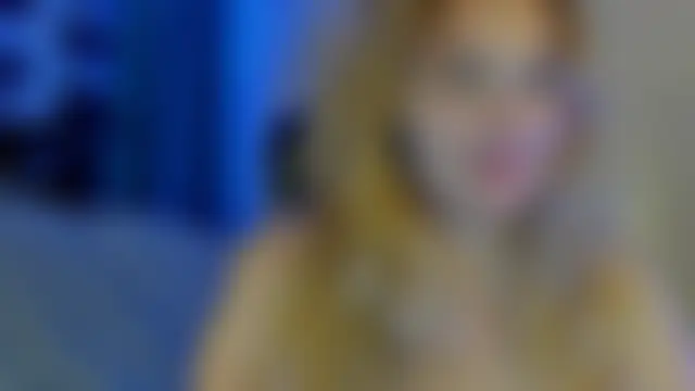 CoraSwon Adlı Modelin Canlı XXX Sohbeti