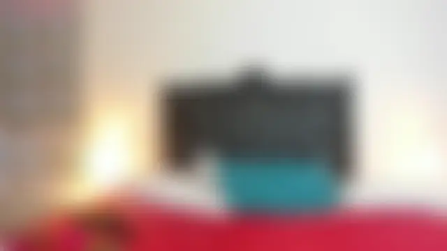 LilyQueen_cg Adlı Modelin Canlı XXX Sohbeti