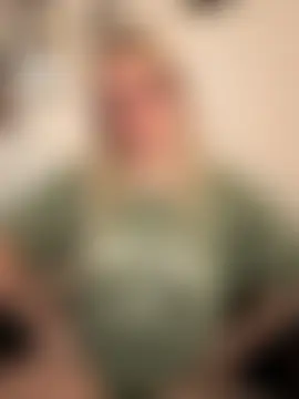 seeunexttuesday's Live Sex Cam Show