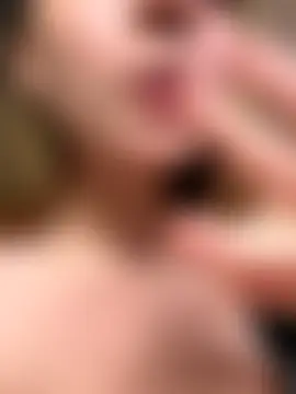 yourlilsecreet's Live Sex Cam Show