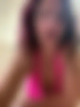 EdaQueen's Live Sex Cam Show