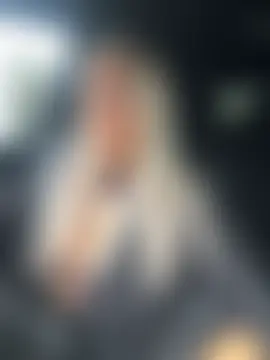 Bustyblondebabe32's Live Sex Cam Show