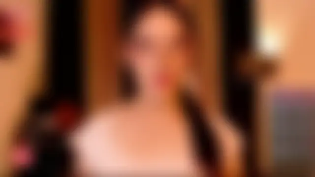 IamRaeganDolls69's Webcam Show